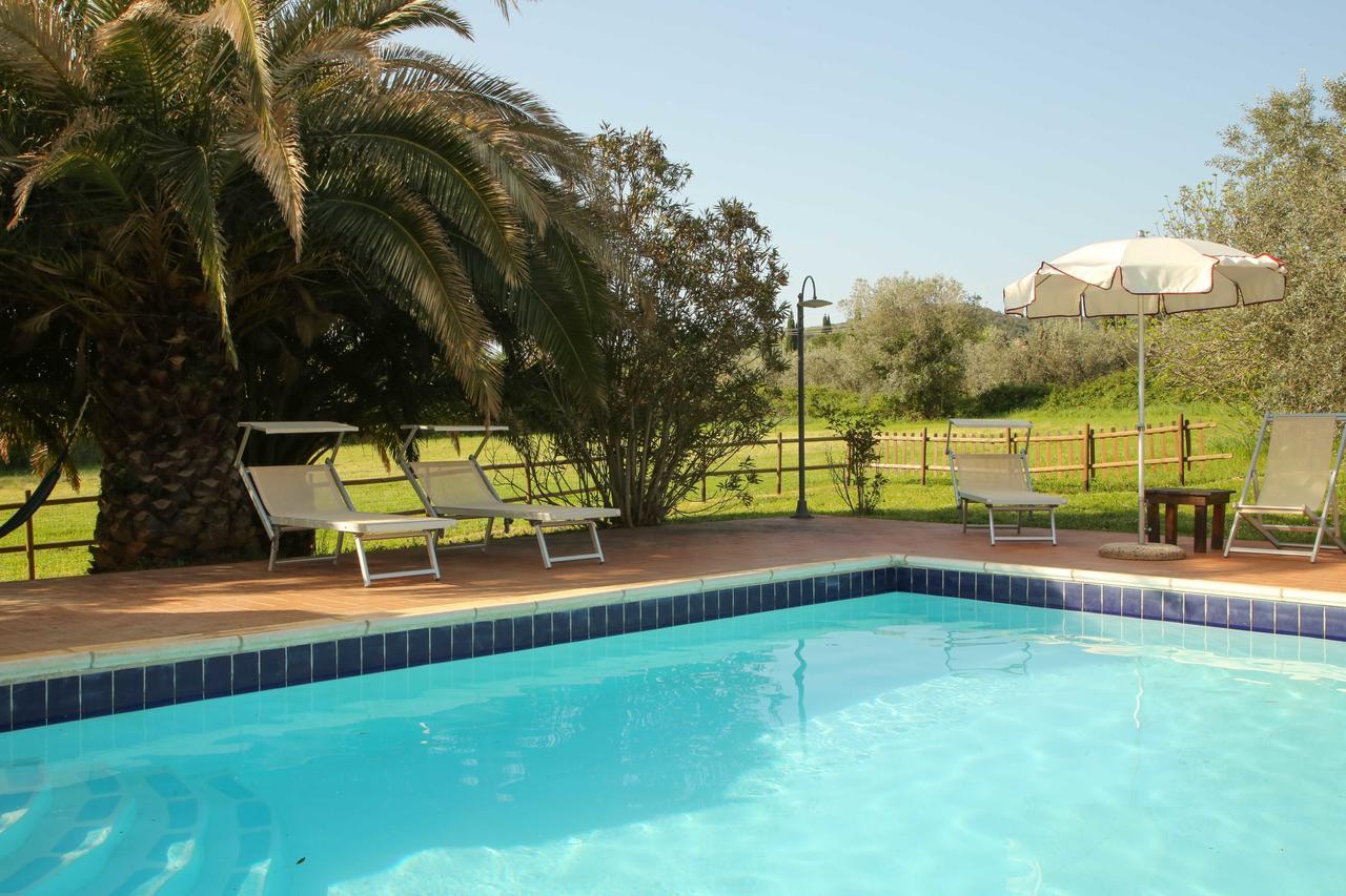 Casale Vigna Carbona Guest House Джаворано Екстериор снимка
