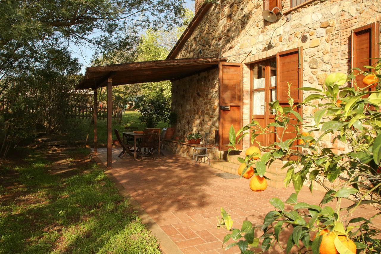 Casale Vigna Carbona Guest House Джаворано Екстериор снимка